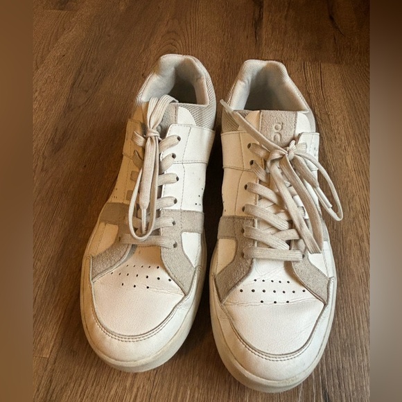 On Running The Roger Clubhouse ON White Sand Men LifeStyle Casual Shoes Sz 9.5 - Picture 2 of 5